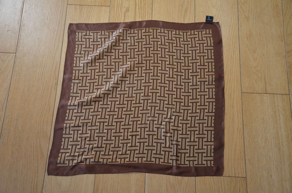 brązowa chusta /apaszka estee lauder 100% silk jedwab