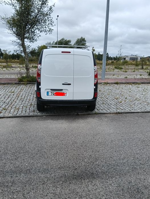 Kangoo em ótimo estado de tudo