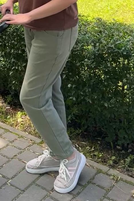 Спортивні штани для вагітних Юла Мама Lone темна оливка XL