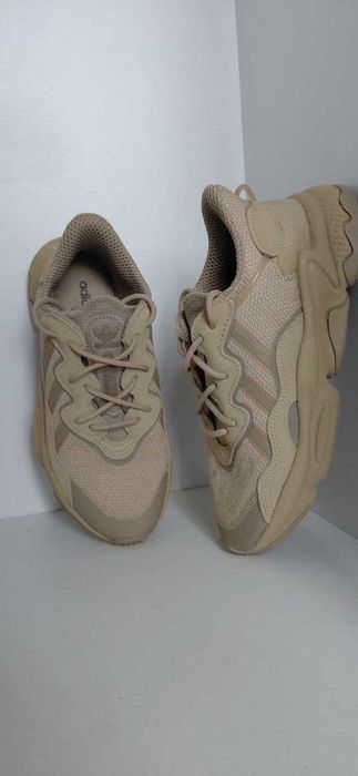 Жіночі кросівки Adidas Ozweego 38 розмір, 25см