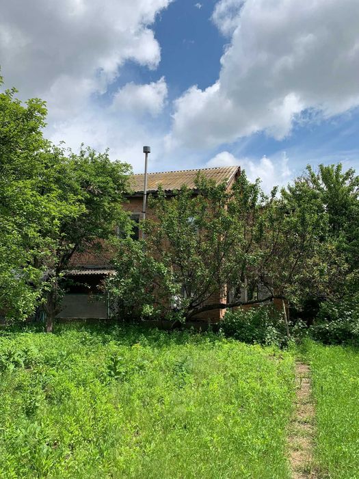 Продам 5-кімн. квартиру в с.Устимівка Київської обл. 40000 $