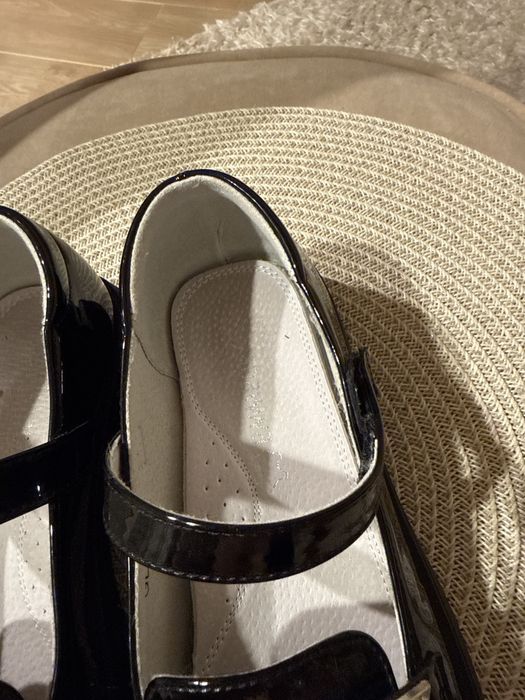 Туфельки дівочі 35 розмір