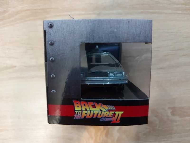 Autko Back to the Future II Time Machine