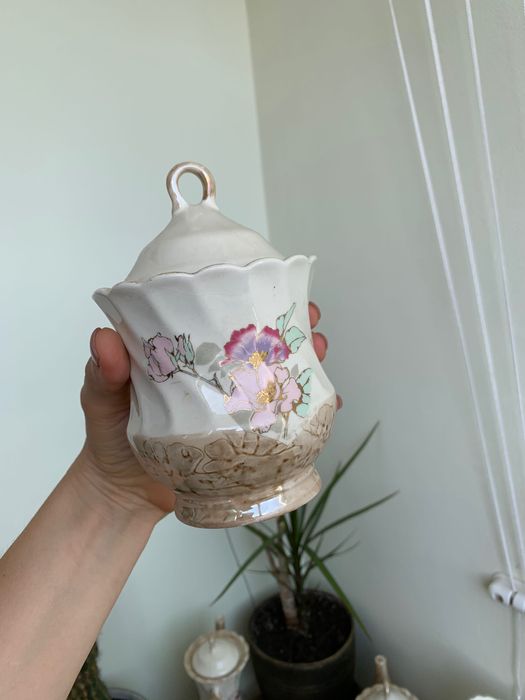 Продам сервіз 14 предметів