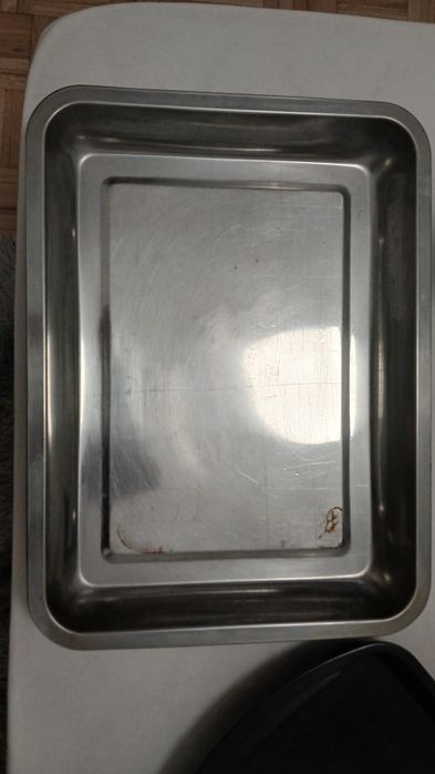 conjunto de formas variadas para bolos e assados, em ótimo estado