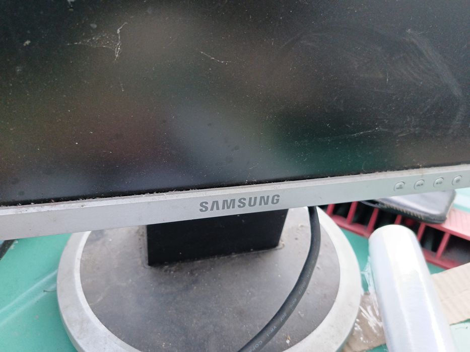 Монитор Samsung SyncMaster 940 BF