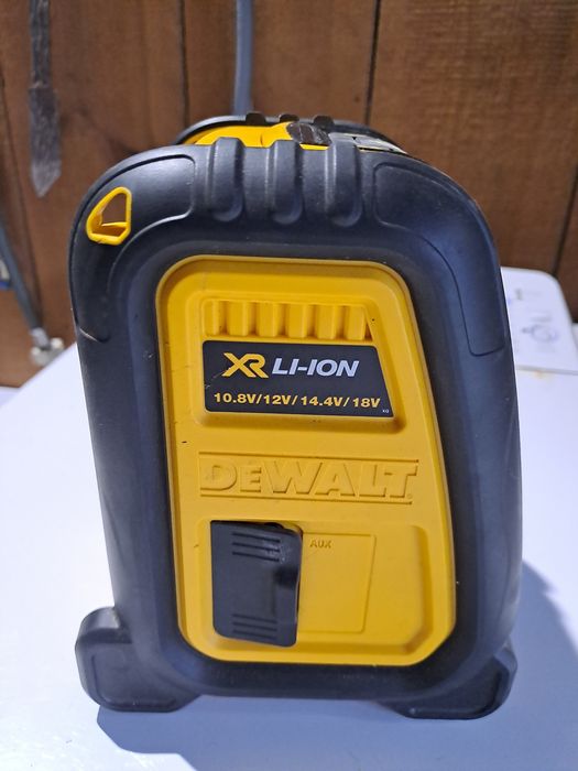 Głośnik bluetooth dewalt