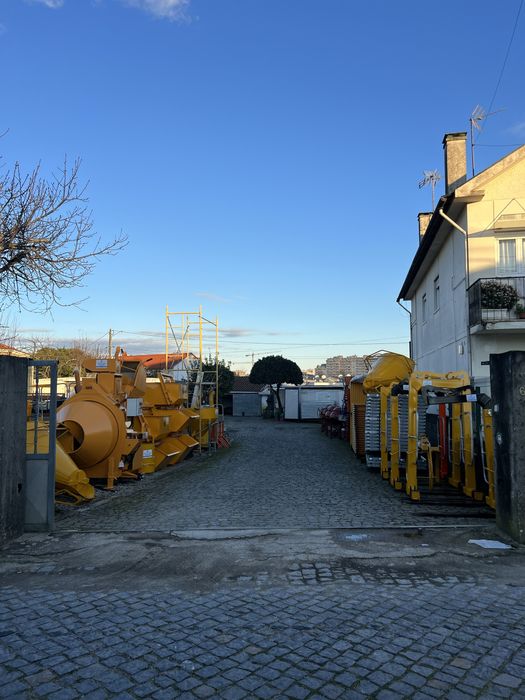 Mesa andaime tradicional