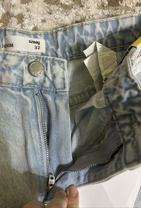 Джинси жіночі.