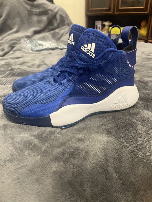 Кросівки Adidas Rose 773