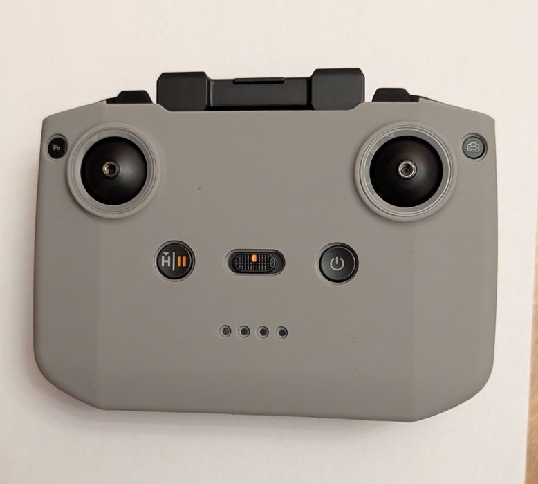 Drone DJI Neo como novo