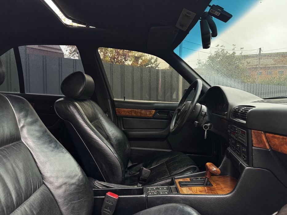 Продам BMW E34 530i