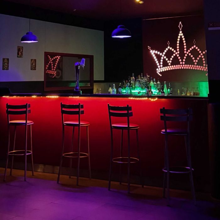 Bar em pleno funcionamento _Leiria