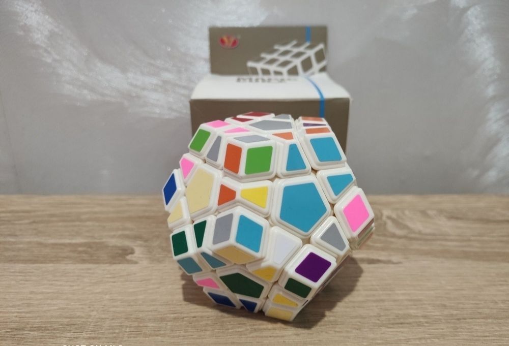 Детская игра Пятнашки КубикЛогика Домино Дженга Тетрис  Лото Шахматы