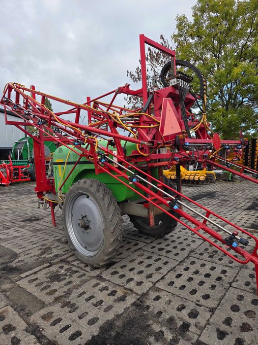 Opryskiwacz Promar 2000L 18m Hydrauliczny