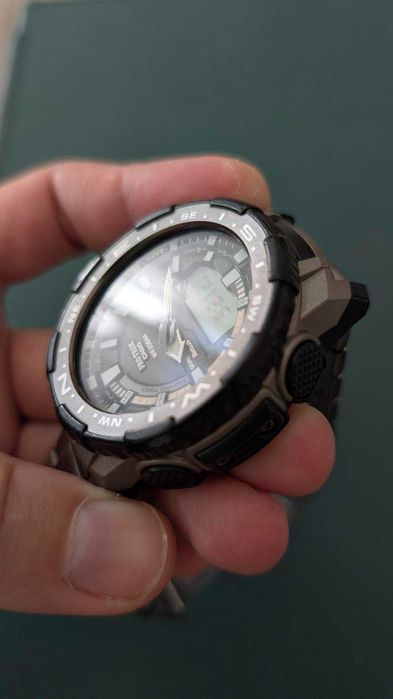 Casio Pro Trek PRT-B70T
