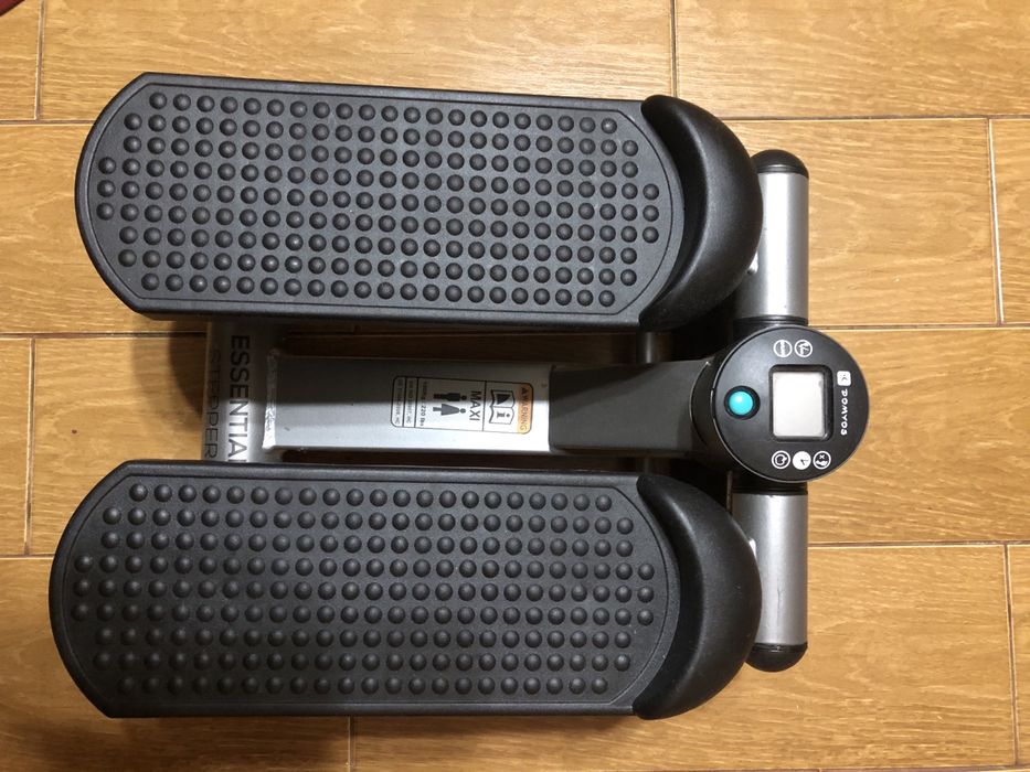 Тренажер Domyos Essential Stepper
