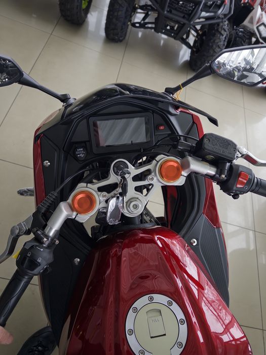 Мотоцикл SPARK SP300RS-2