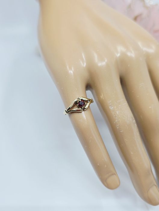 Złoty pierścionek z oczkiem próba 585 14k Używane