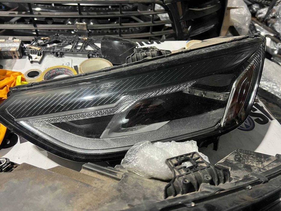 LED Фары Audi A4 B9 USA Лед Ауди А4 Б9 США Фонари A4 Фара Traide In