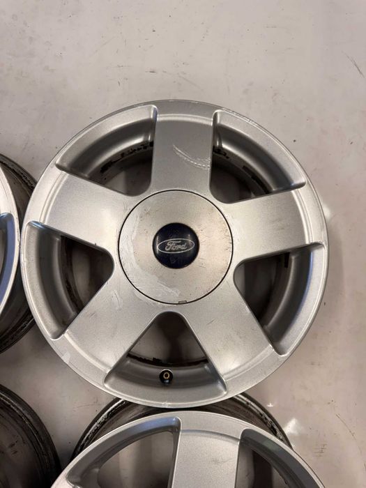 Felgi Aluminiowe FORD 4x108 6J x 15'' ET - 52,5 Ford Oryginał