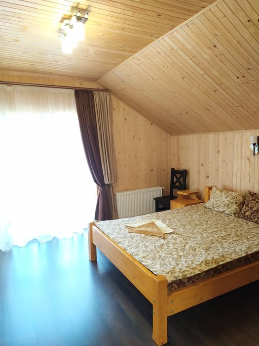 Котедж  Хатинка  Яблуниця
