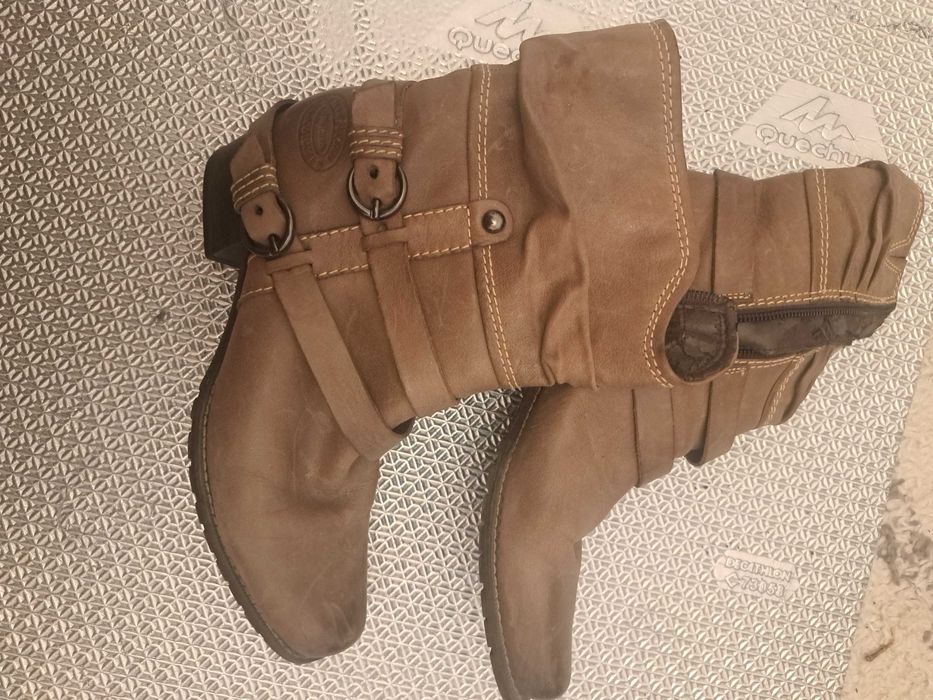 Krotkie botki Marco Tozzi r 38,5