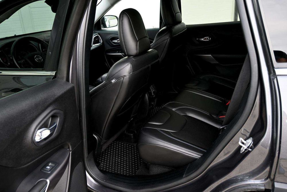 Продам Jeep Cherokee 2019 року