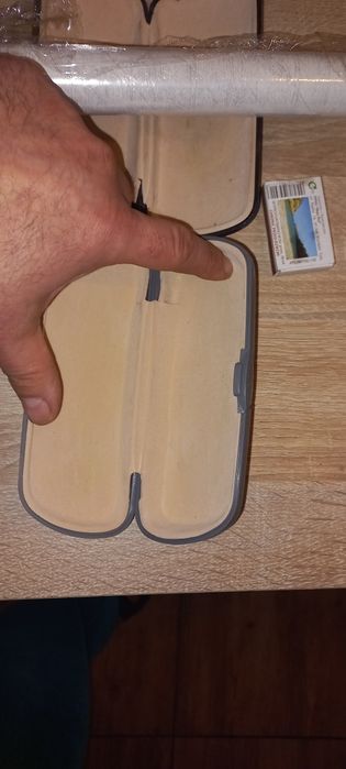 Etui na okulary 2 sz za 10zł