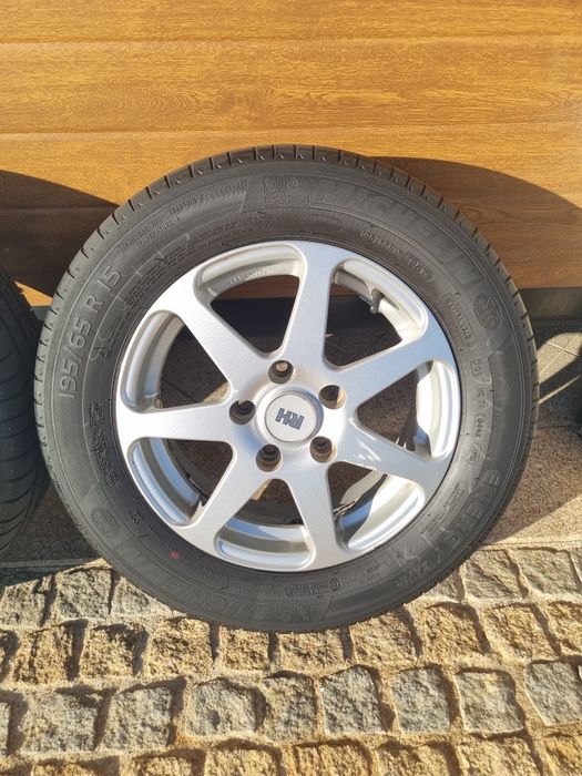 Jantes 15" Fur. 5×112 Pneus 195/65 R15 Michelin