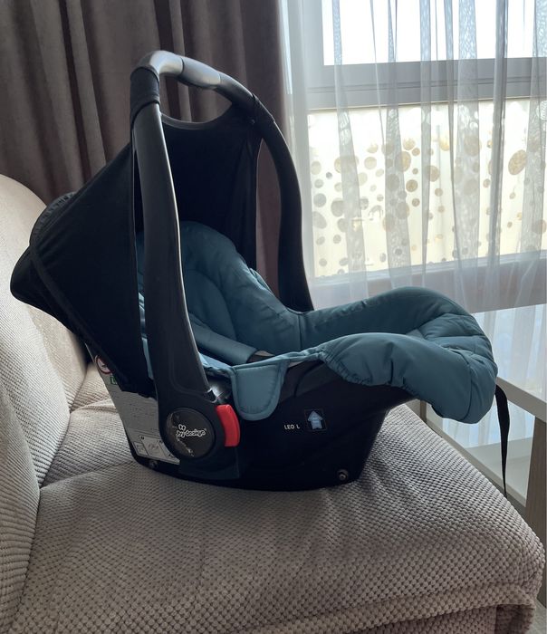 Автокрісло-люлька baby design leo