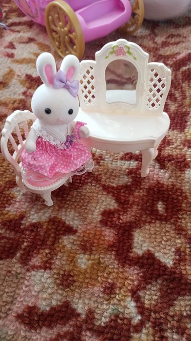 Sylvanian Families Сімья зайців