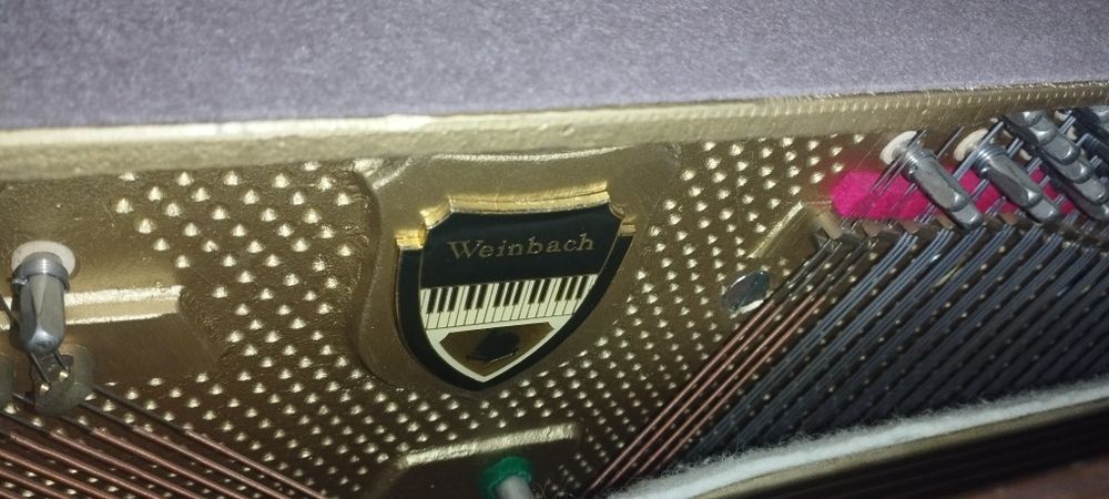 Piano Weinbach Oferta transporte e afinação