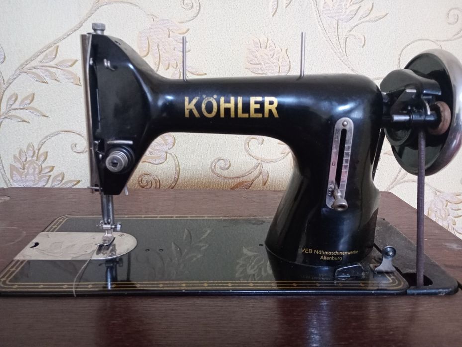 Продам німецьку швейну машинку KÖHLER