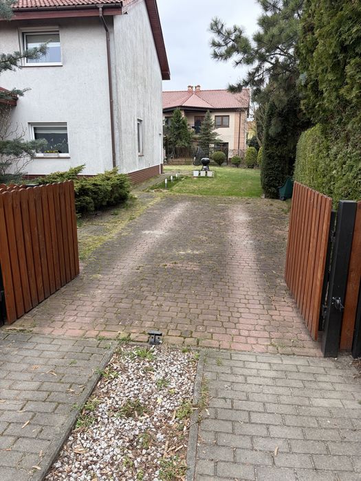 Czyszczenie kostki brukowej