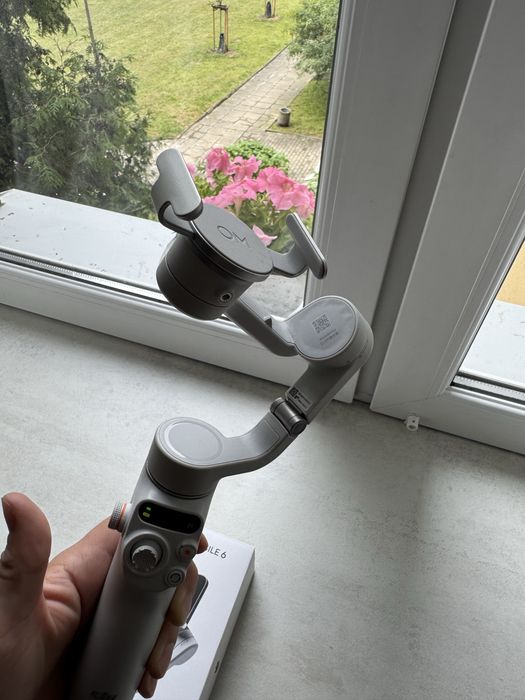 Gimbal DJI Osmo Mobile 6 – Stan idealny, mało używany!