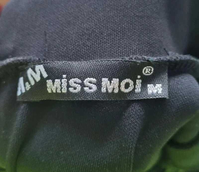 Czarna sukienka z dekoltem miss moi – okazja! #11