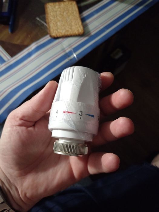 Набор термоголовок для отопления цена за 6шт