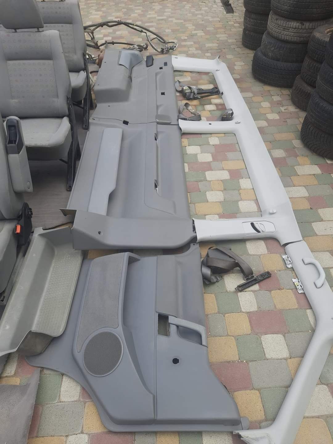 Продам комплектом салон до каравели VW T4 довга база з кліматом: 2 000 ...
