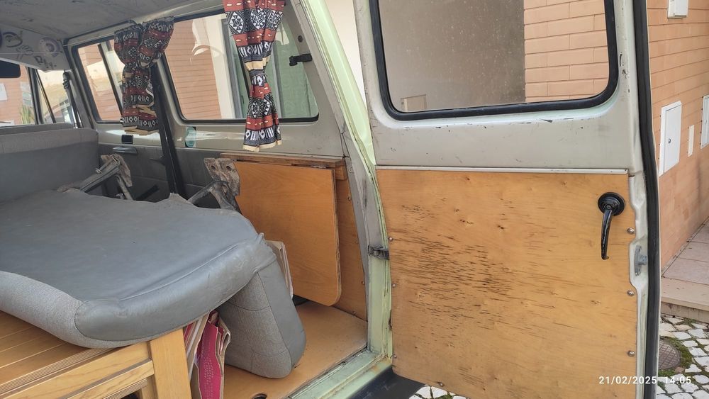 Ford Transit 9 lugares de 1985