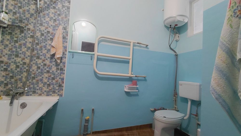 Здається 1-кім квартира в Вознесенівському районі.