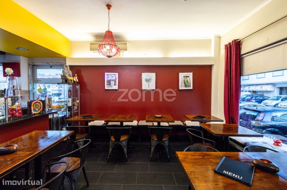 Espaço Comercial no Cacém