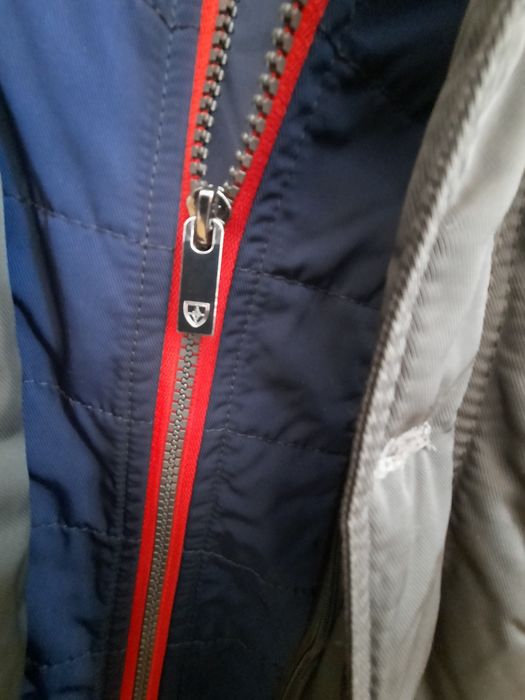 Álvaro Moreno kaki jacket