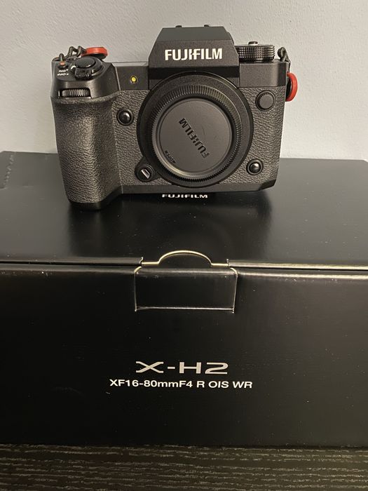 Aparat Fujifilm X-H2 w stanie idealnym. APS-C 40,2 mln. Wrocław