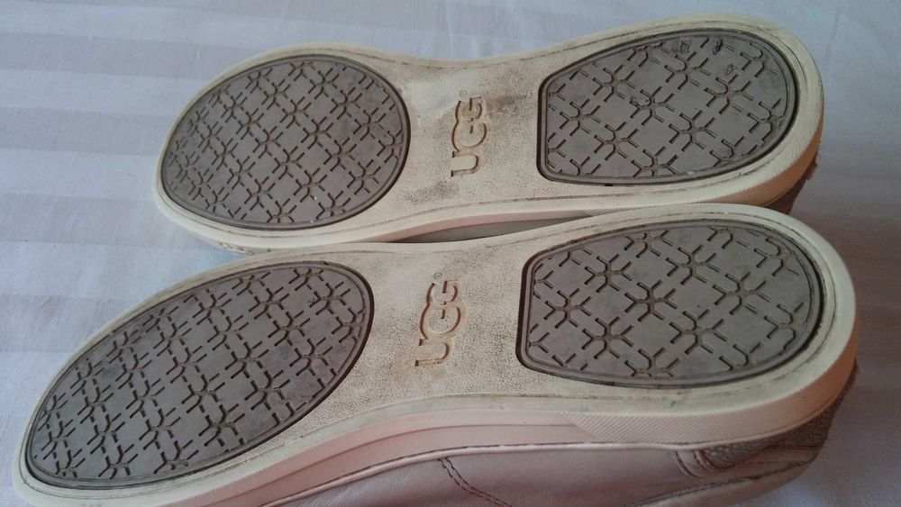 ugg półbuty roz.41 dl. wklł. 25,5 cm- skóra