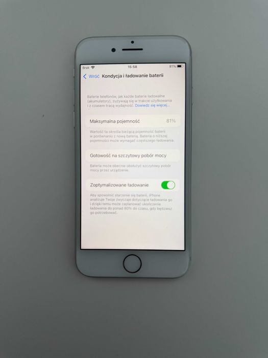 iPhone 8 64GB Silver Używany stan BDB bateria 81%