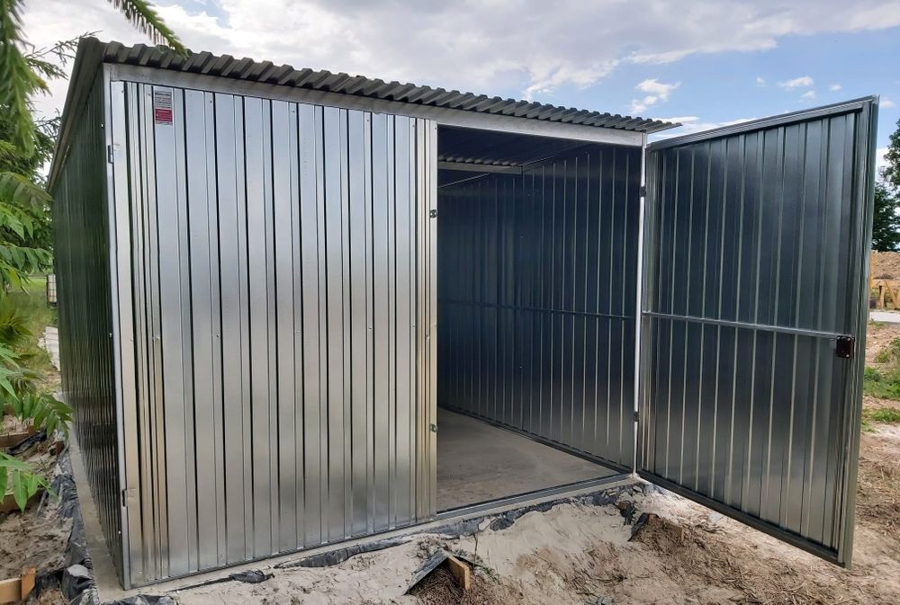 Okazja Garaż Blaszany I gatunek Garaże 3x5 Producent konstrukcja OCYNK