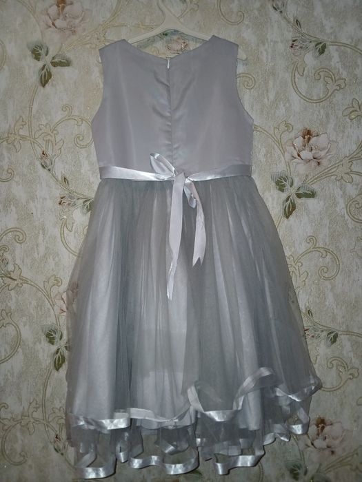 Сукня пишна  для дівчинки