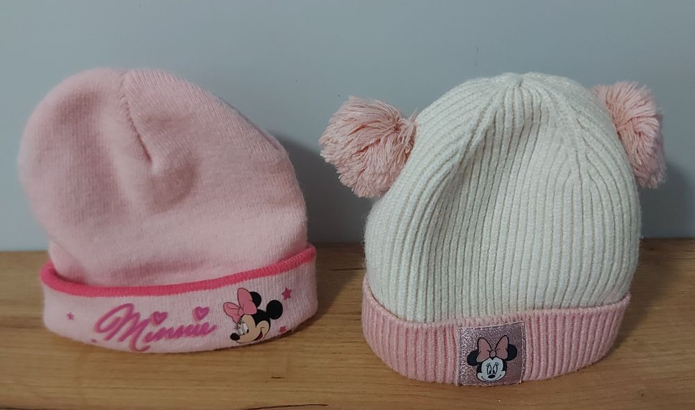 Czapki zimowe dziecięce różowe z Minnie Mouse r. 12-24