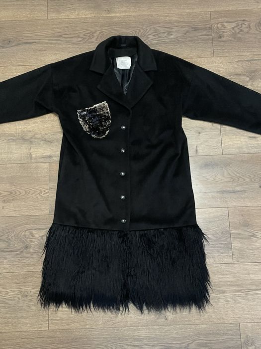 Жіноче кашемірове пальто від Mone